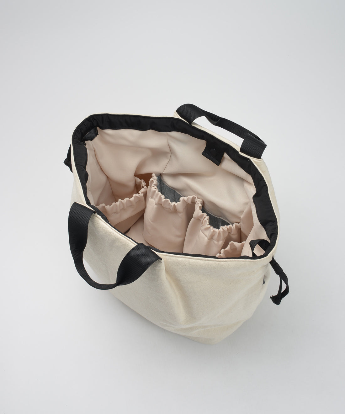 Soft Tuck Shoulder Tote Bag: M Size