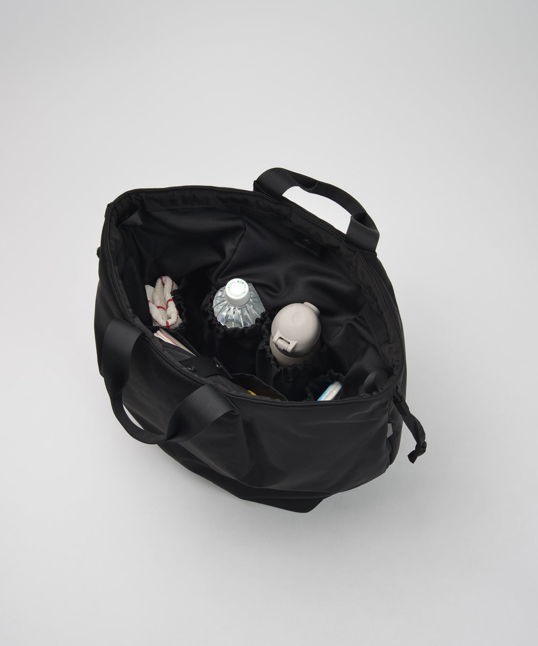 Soft Tuck Shoulder Tote Bag: M Size