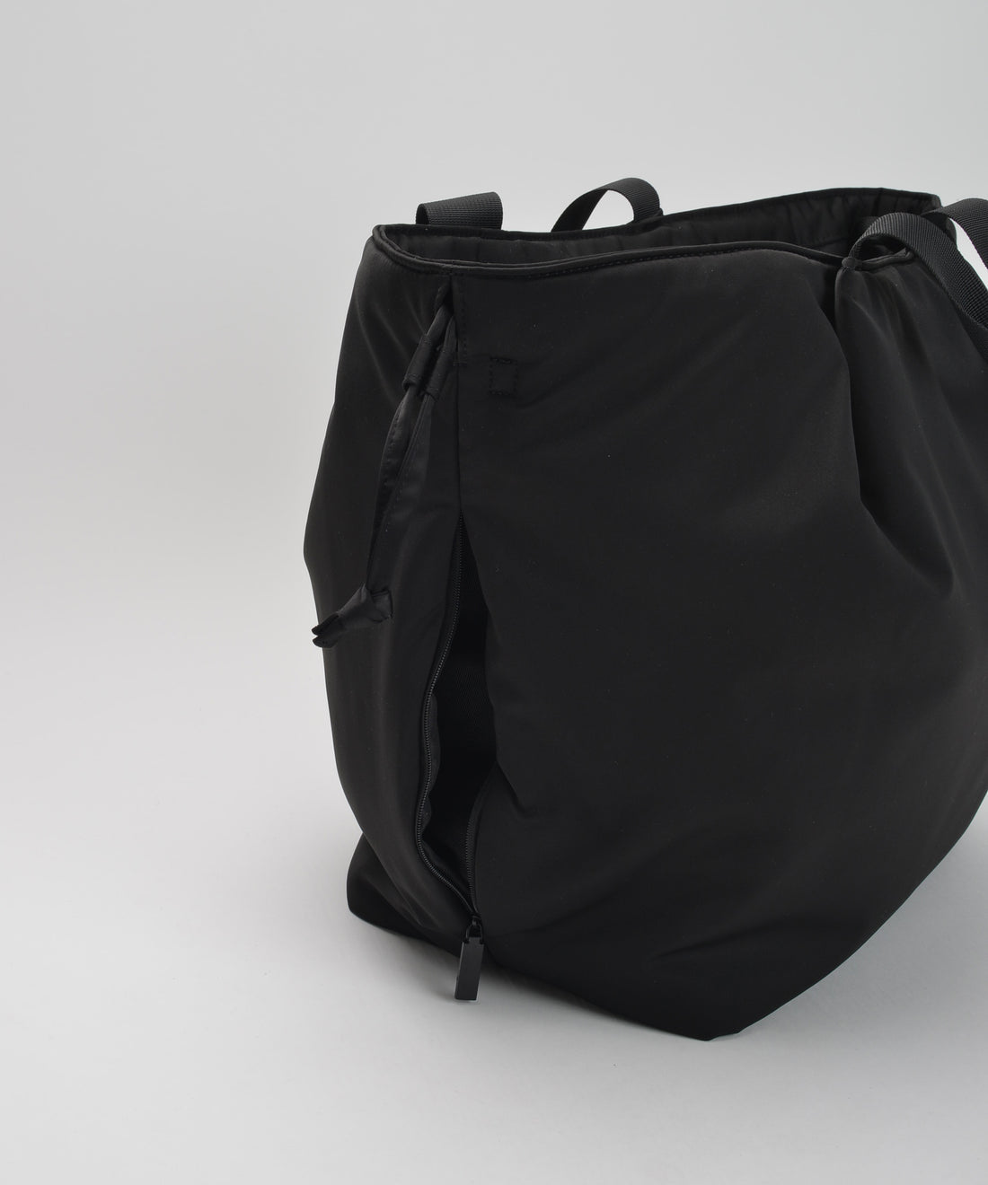Soft Tuck Shoulder Tote Bag: S Size