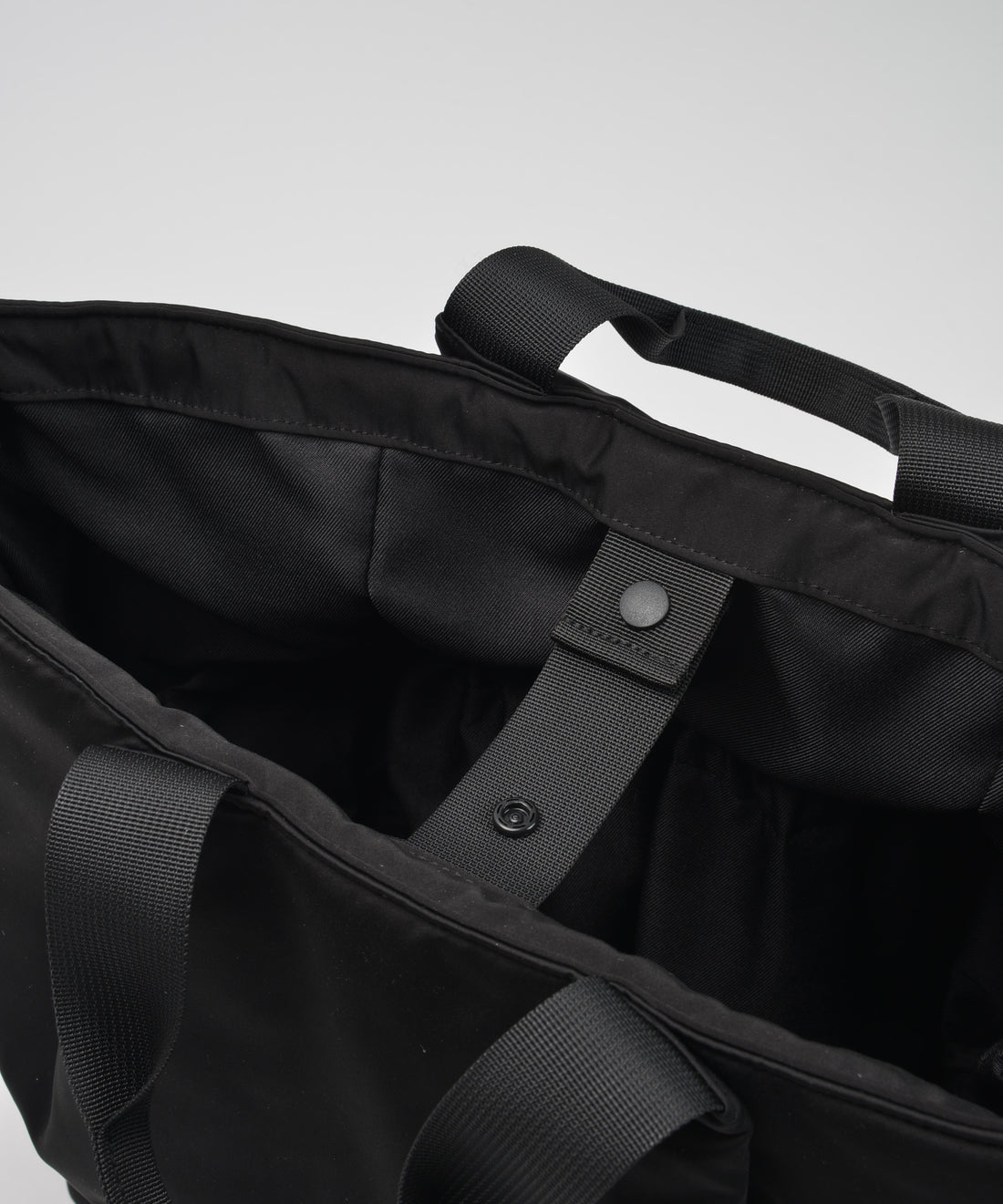 Soft Tuck Shoulder Tote Bag: S Size