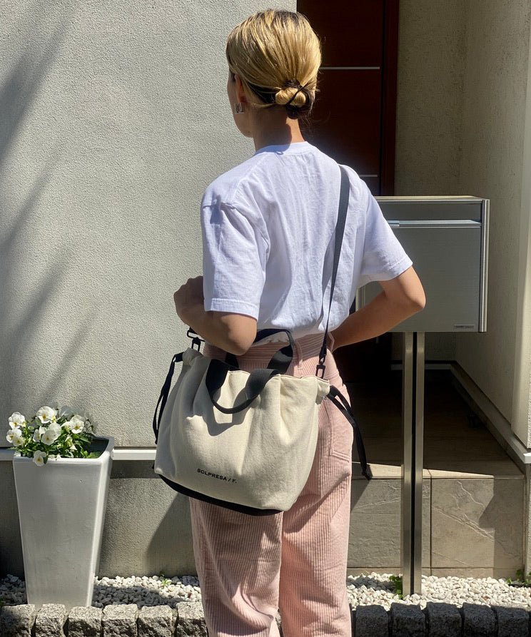 Soft Tuck Shoulder Tote Bag: S Size