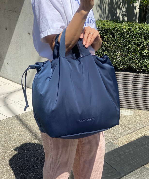 Soft Tuck Shoulder Tote Bag: M Size