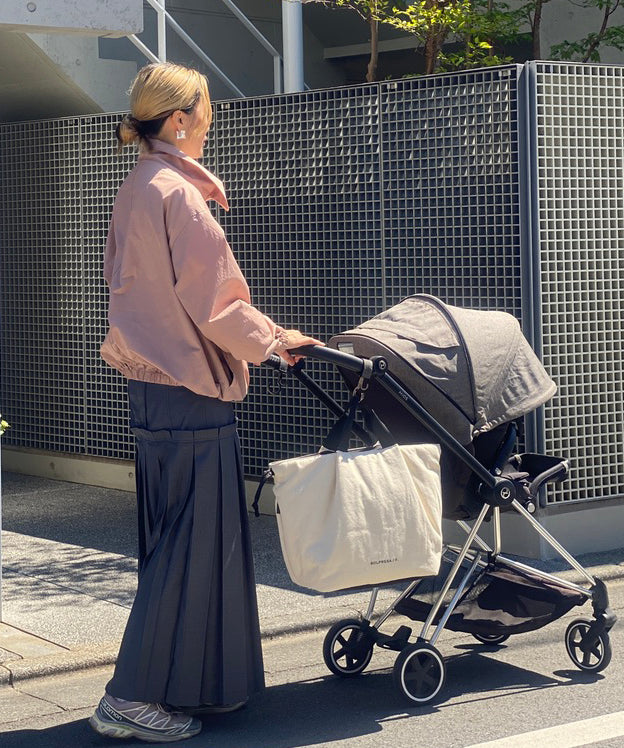 Soft Tuck Shoulder Tote Bag: M Size