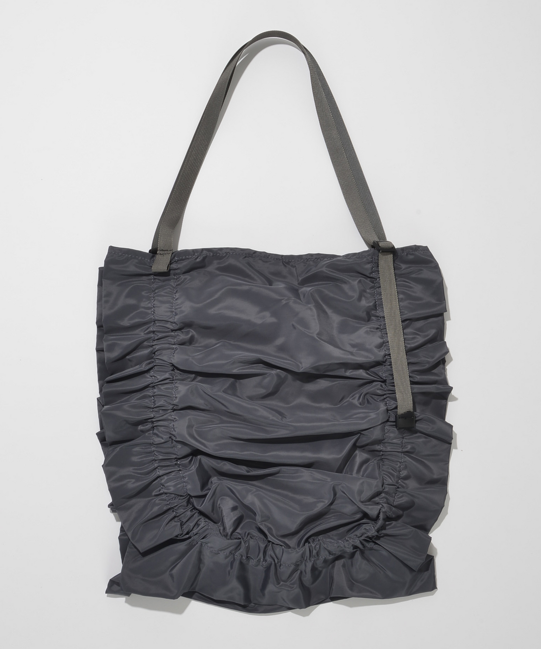 FRILLS TOTE BAG