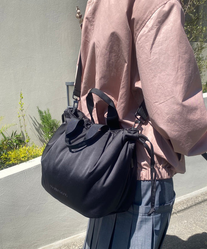 Soft Tuck Shoulder Tote Bag: S Size