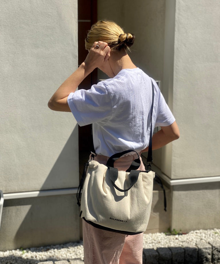 Soft Tuck Shoulder Tote Bag: S Size