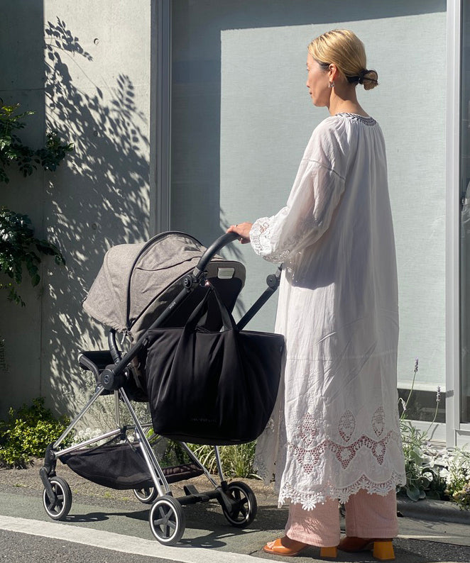 Soft Tuck Shoulder Tote Bag: M Size