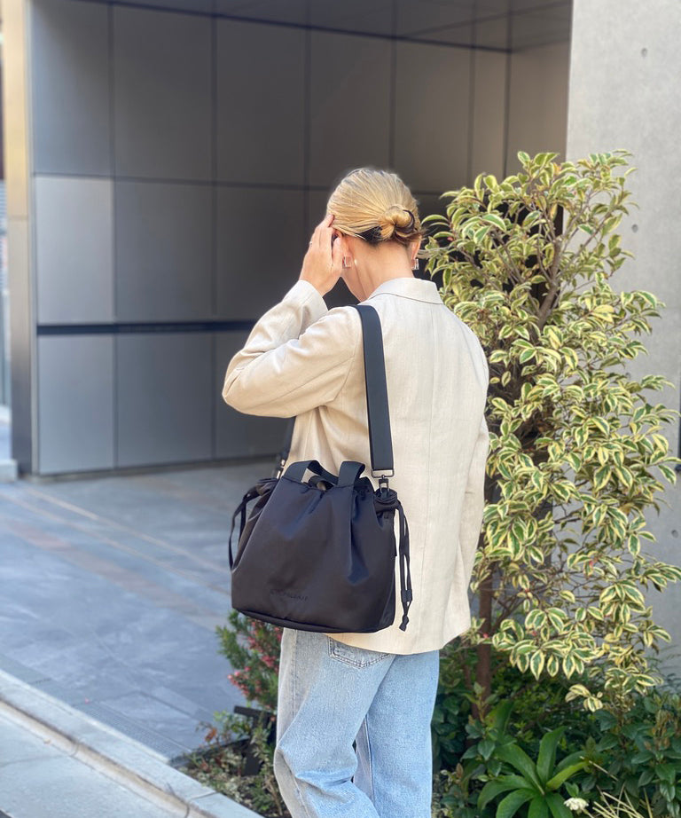 Soft Tuck Shoulder Tote Bag: S Size