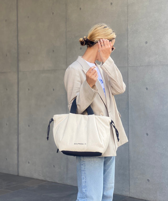 Soft Tuck Shoulder Tote Bag: S Size