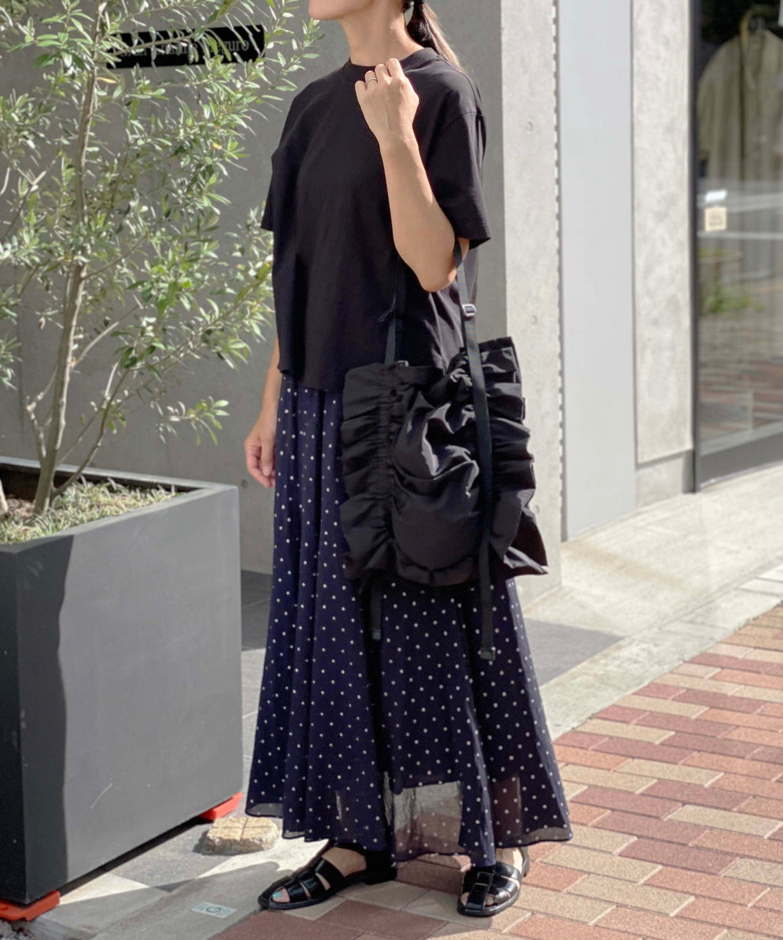 Frills Tote Bag