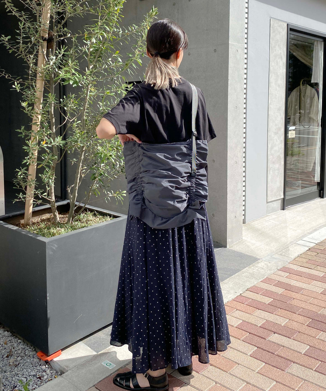 Frills Tote Bag